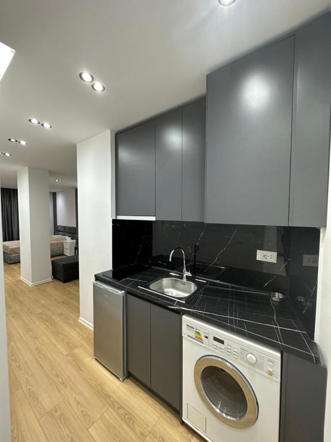 Cozystayapartments By Flow Tirana Exterior photo