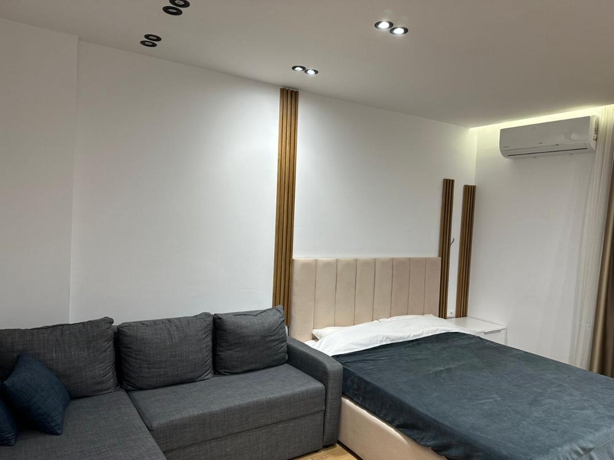 Cozystayapartments By Flow Tirana Exterior photo